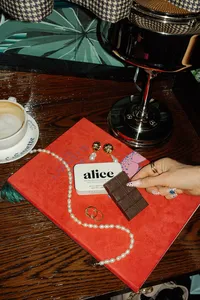 alice2