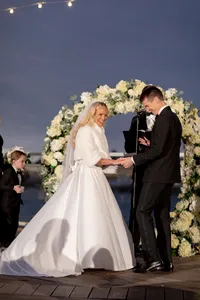 Reeds-Stone-Harbor-Wedding-At-The-Beach-All-About-Events-Zaun-DiCicco-087