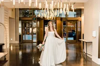Seattle_wedding_photographer_hotel_1000-120