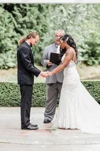 Puyallup_Wedding_Photographer_Rock_Creek_Gardens-40