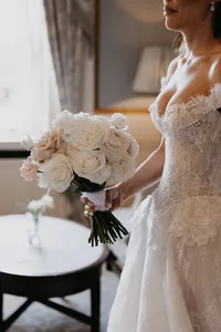 Wedding flowers at Grantley Hall_10
