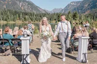 Pacific_Northwest_Elopement_Photographer_Gold_Creek_Pond-68