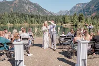 Pacific_Northwest_Elopement_Photographer_Gold_Creek_Pond-66