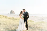 Cannon-Beach-Elopement-Photographer-36