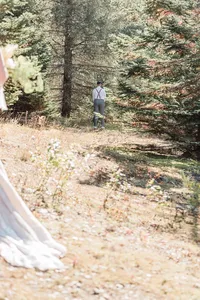 Pacific_Northwest_Elopement_Photographer_Gold_Creek_Pond-14