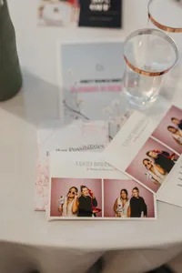 networking-event-photo-strips-table