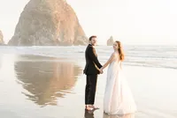 Cannon-Beach-Elopement-Photographer-61