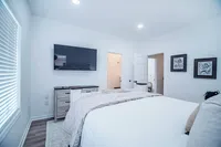 23d0018abf1b4c9d90294e3b84a08f27-LargeOriginal