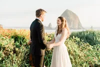 Cannon-Beach-Elopement-Photographer-24