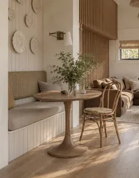 Hill House_Table
