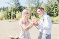 Pacific_Northwest_Elopement_Photographer_Gold_Creek_Pond-98