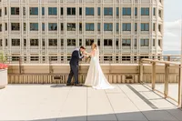 Seattle_wedding_photographer_hotel_1000-39