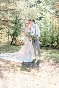 Pacific_Northwest_Elopement_Photographer_Gold_Creek_Pond-110