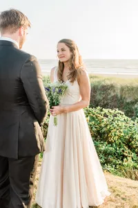 Cannon-Beach-Elopement-Photographer-15