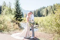 Pacific_Northwest_Elopement_Photographer_Gold_Creek_Pond-127