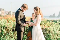 Cannon-Beach-Elopement-Photographer-18