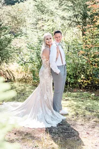 Pacific_Northwest_Elopement_Photographer_Gold_Creek_Pond-122