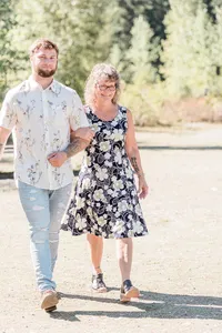 Pacific_Northwest_Elopement_Photographer_Gold_Creek_Pond-45