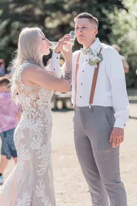 Pacific_Northwest_Elopement_Photographer_Gold_Creek_Pond-103
