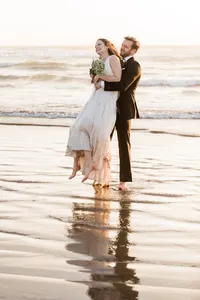 Cannon-Beach-Elopement-Photographer-57