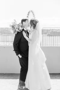 Seattle_wedding_photographer_hotel_1000-71