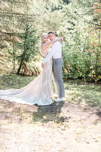 Pacific_Northwest_Elopement_Photographer_Gold_Creek_Pond-121