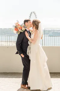 Seattle_wedding_photographer_hotel_1000-72