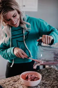WhitneyJWebb_SmoothieBowls+Supplements_0017