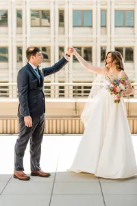 Seattle_wedding_photographer_hotel_1000-32