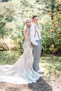 Pacific_Northwest_Elopement_Photographer_Gold_Creek_Pond-115
