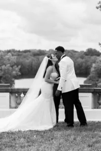 Teague Wedding Newfields Aubrey Lynn Photography-378-3