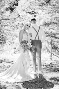 Pacific_Northwest_Elopement_Photographer_Gold_Creek_Pond-132