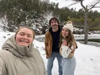 SBP-Couple-Selfies-1