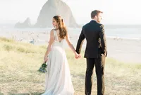 Cannon-Beach-Elopement-Photographer-38