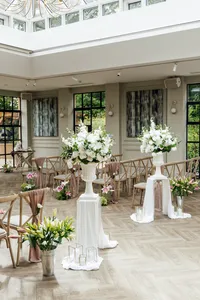 Woodlands Hotel wedding styling with white florals