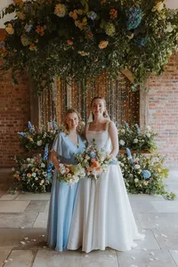 Wedding flowers at Thirsk Lodge Barms_13