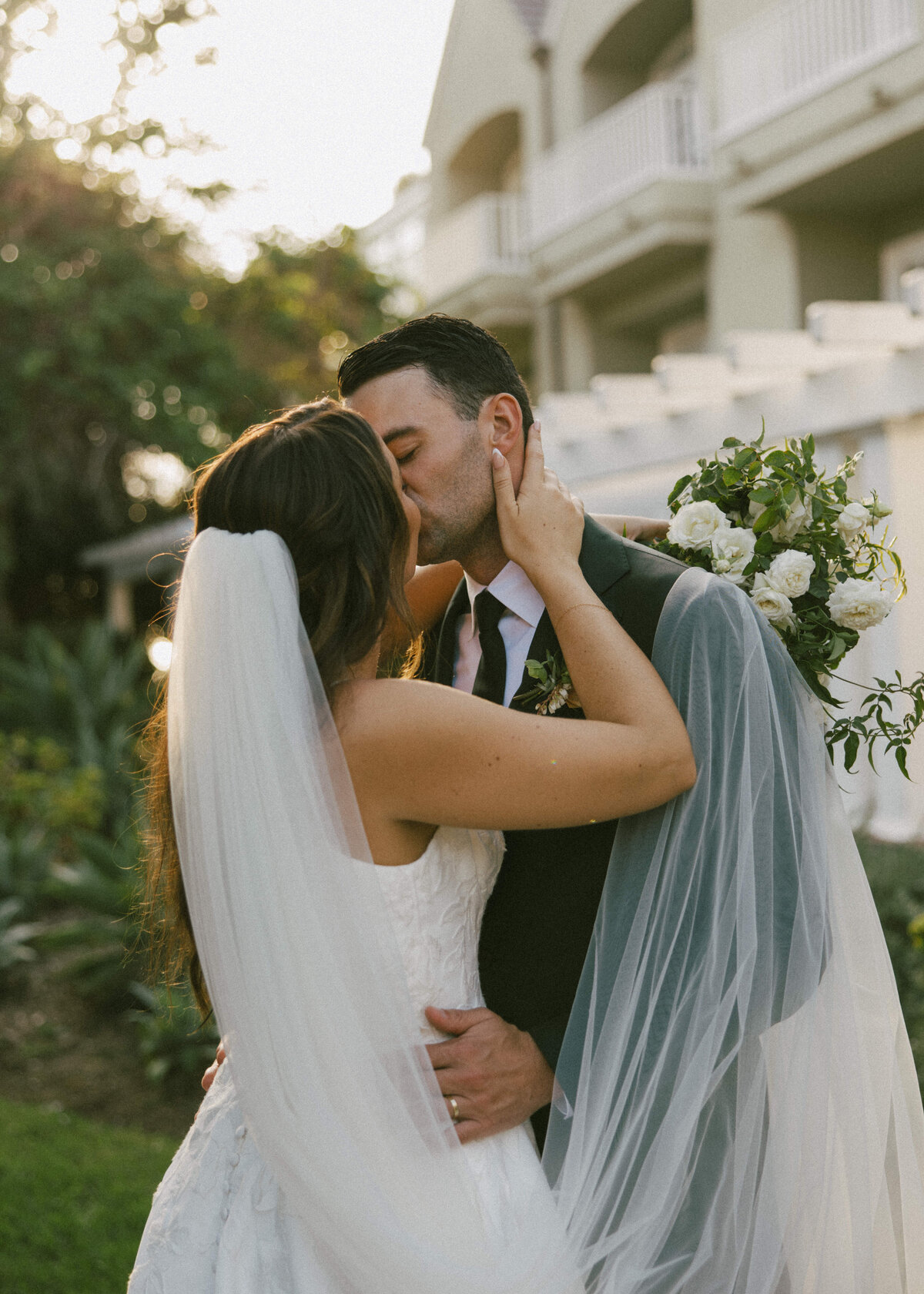 L'Auberge Del Mar Wedding | Tres Chic Affairs