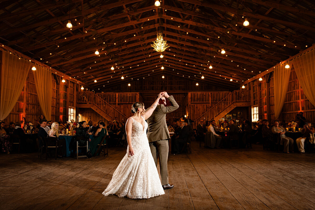 Svetlana & Frank wedding at New Leaf Farm in Waymart, PA