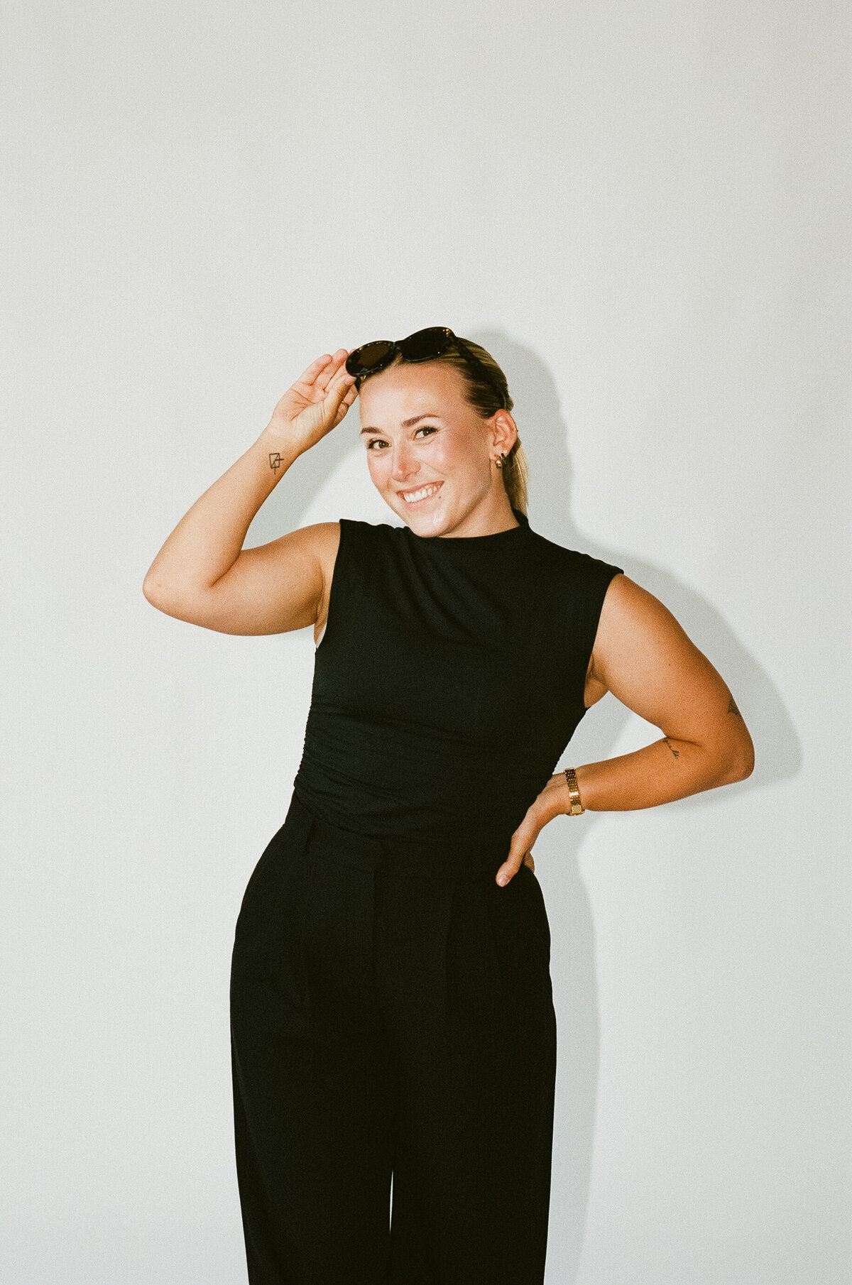 Shauna Raisch About | Minneapolis Wedding & Portrait Photographer