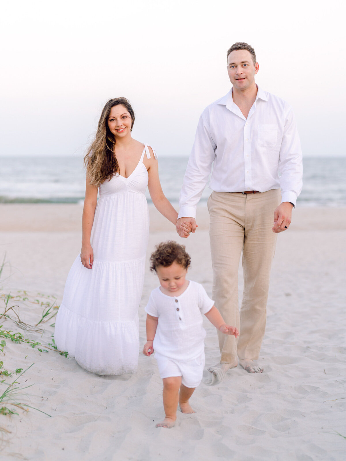 North Myrtle Beach family photography session in Cherry Grove with extended family