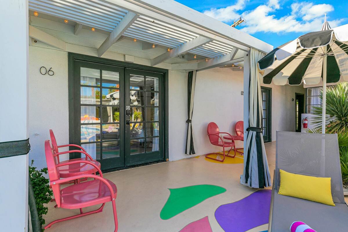 Room patios with retro chairs