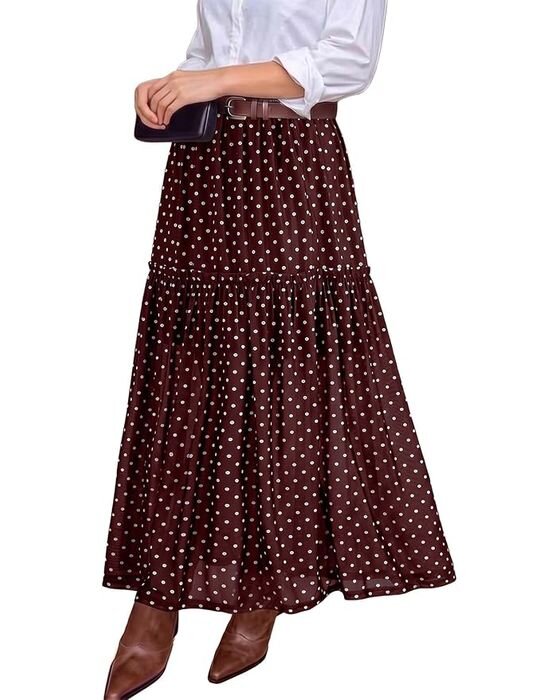 Burgundy Polka Dot Tiered Skirt — Moms fall family photo outfit idea
