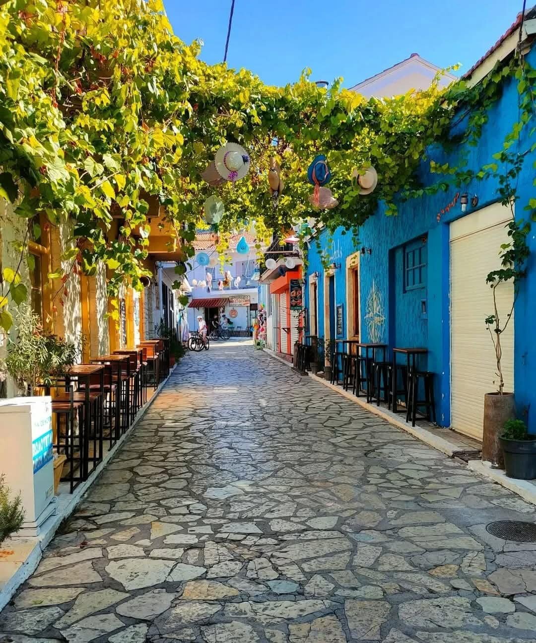 A street in Paleros