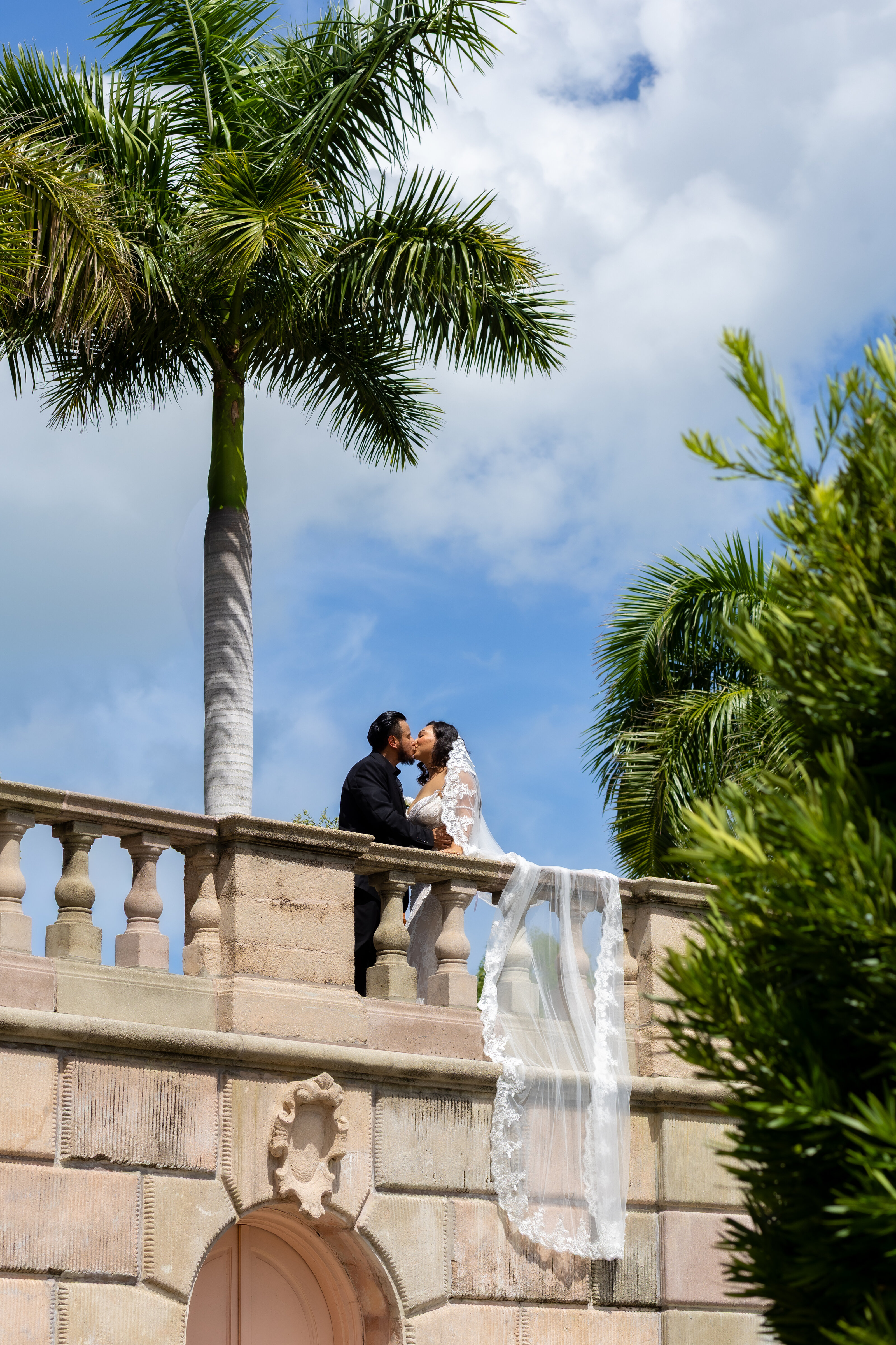 Couple eloping at The Ringling Museum in Sarasota