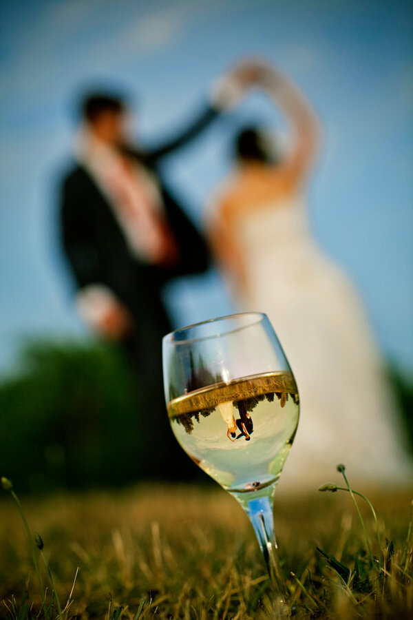 Weddings + Social