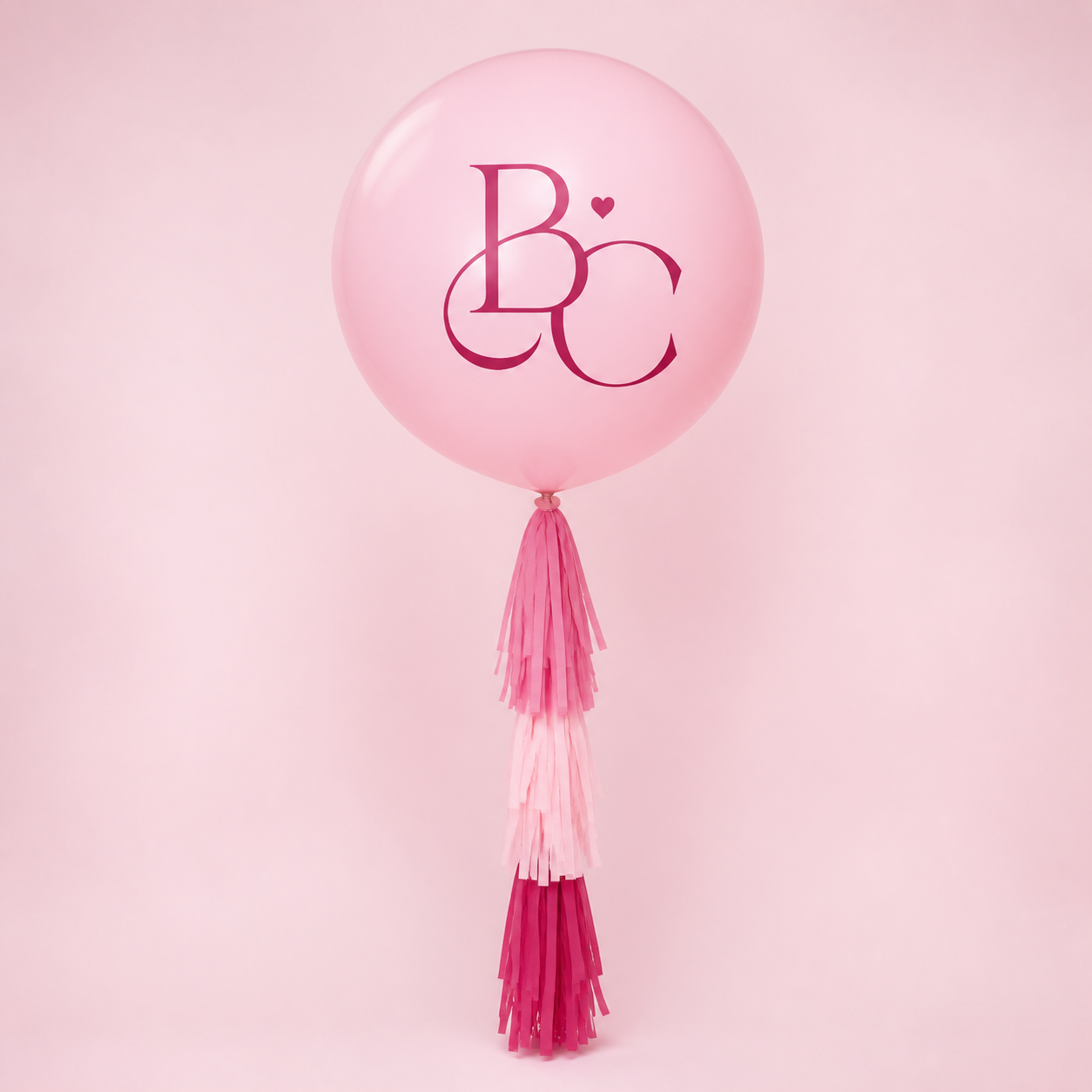 Jumbo balloon with tassel