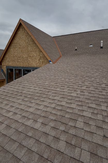 new residential roof, certaineed landmark shingles with metal valleys