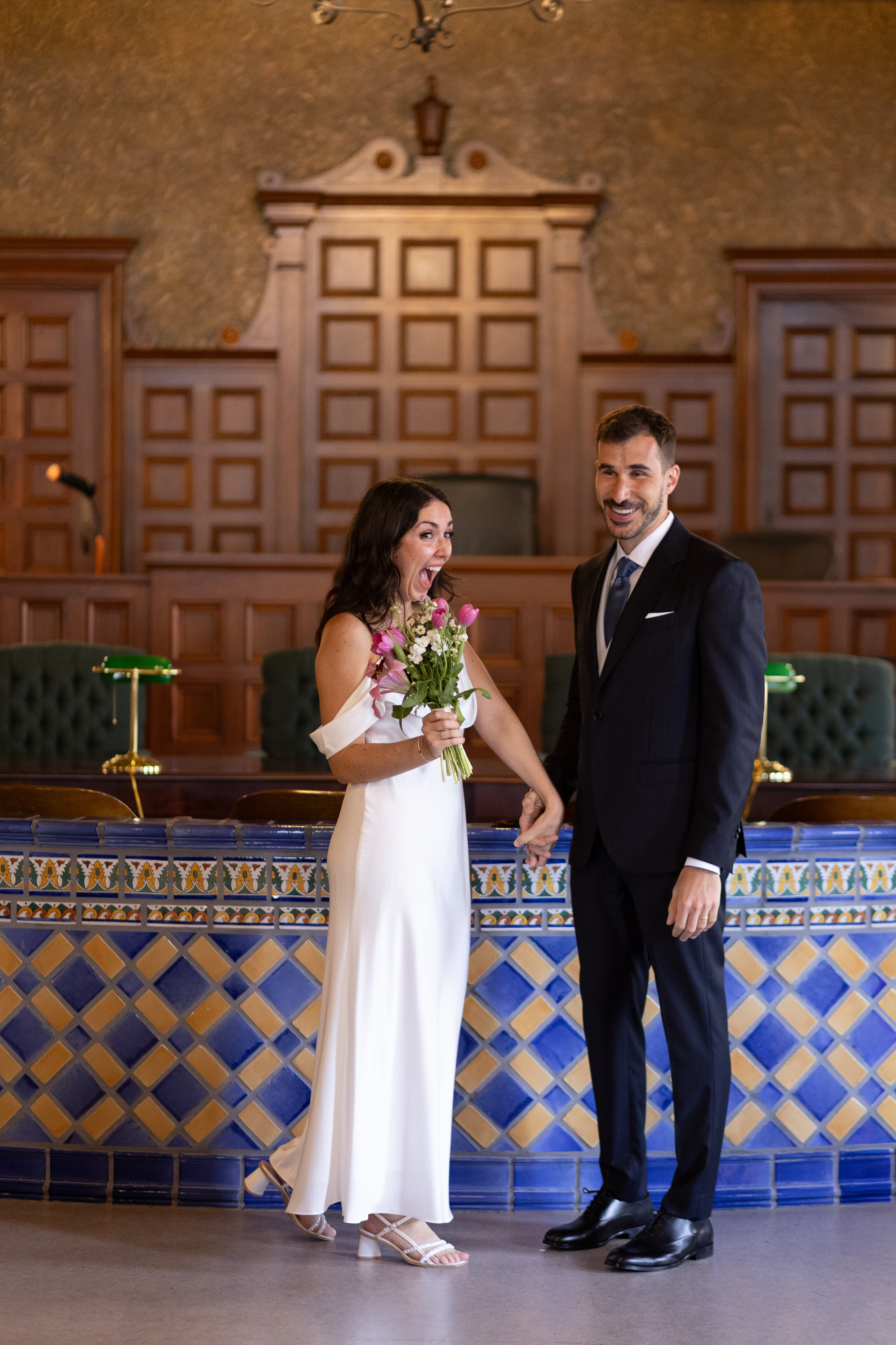 Couple celebrating Sarasota courthouse elopement Florida