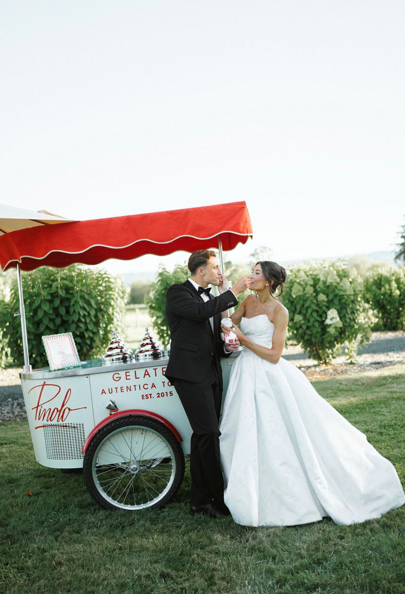 Wedding gallery photograph 7