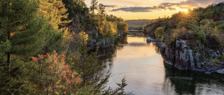 Scenic St. Croix River Boat Tour + Winery Tasting
